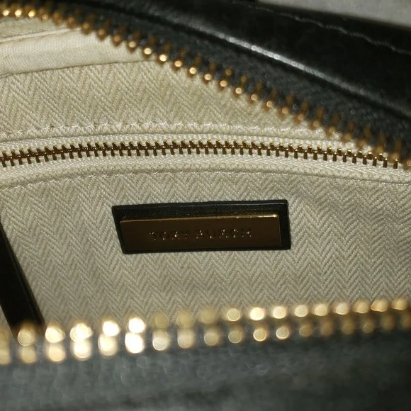 Tory Burch Leather Crossbody "Kira" Chevron Quilted Small Camera Bag, Black - Picture 10 of 13